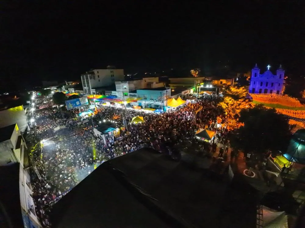 ‘O maior evento da história de Brumado’, mais de 25 mil pessoas na praça destaca Guilherme Bonfim