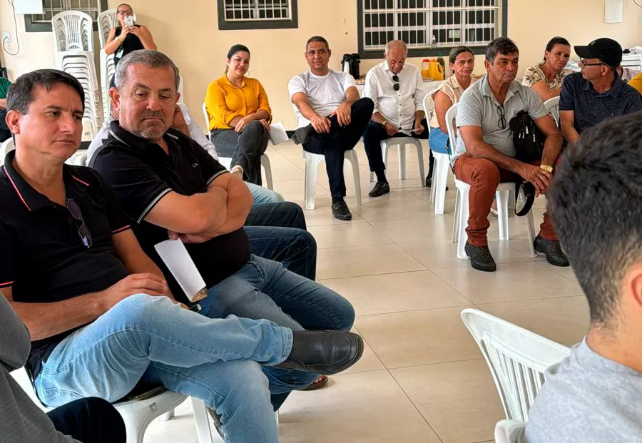 Pré-candidato a prefeito Renato Santos participa de encontro de produtores rurais de Brumado e região 