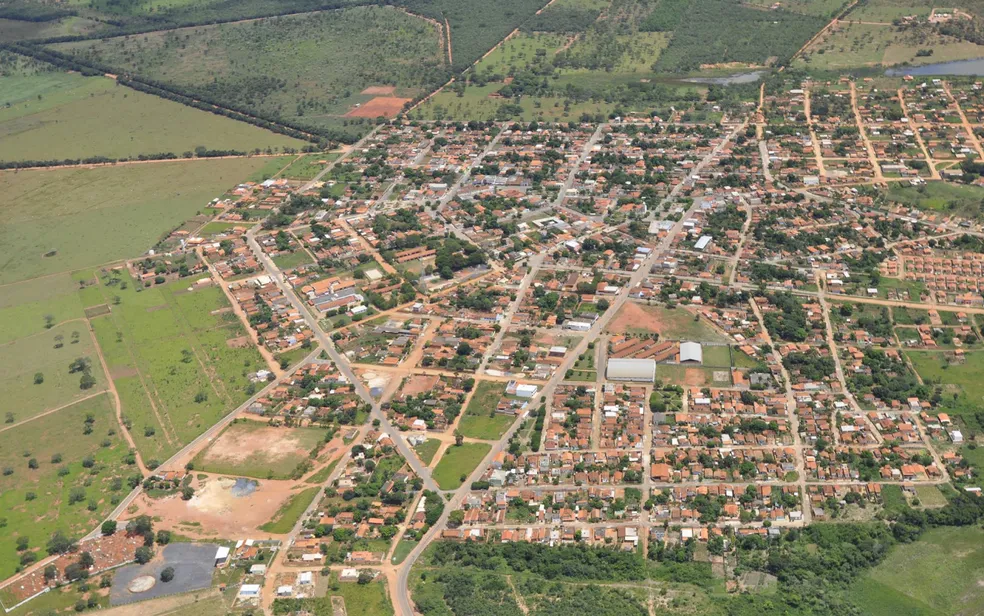 MPBA vai à Justiça para assegurar fim de contratações irregulares em Poções, Bom Jesus da Serra e Caetanos